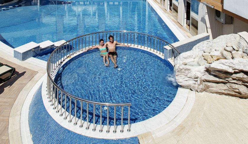 Alaiye Kleopatra Hotel อลันยา ภายนอก รูปภาพ