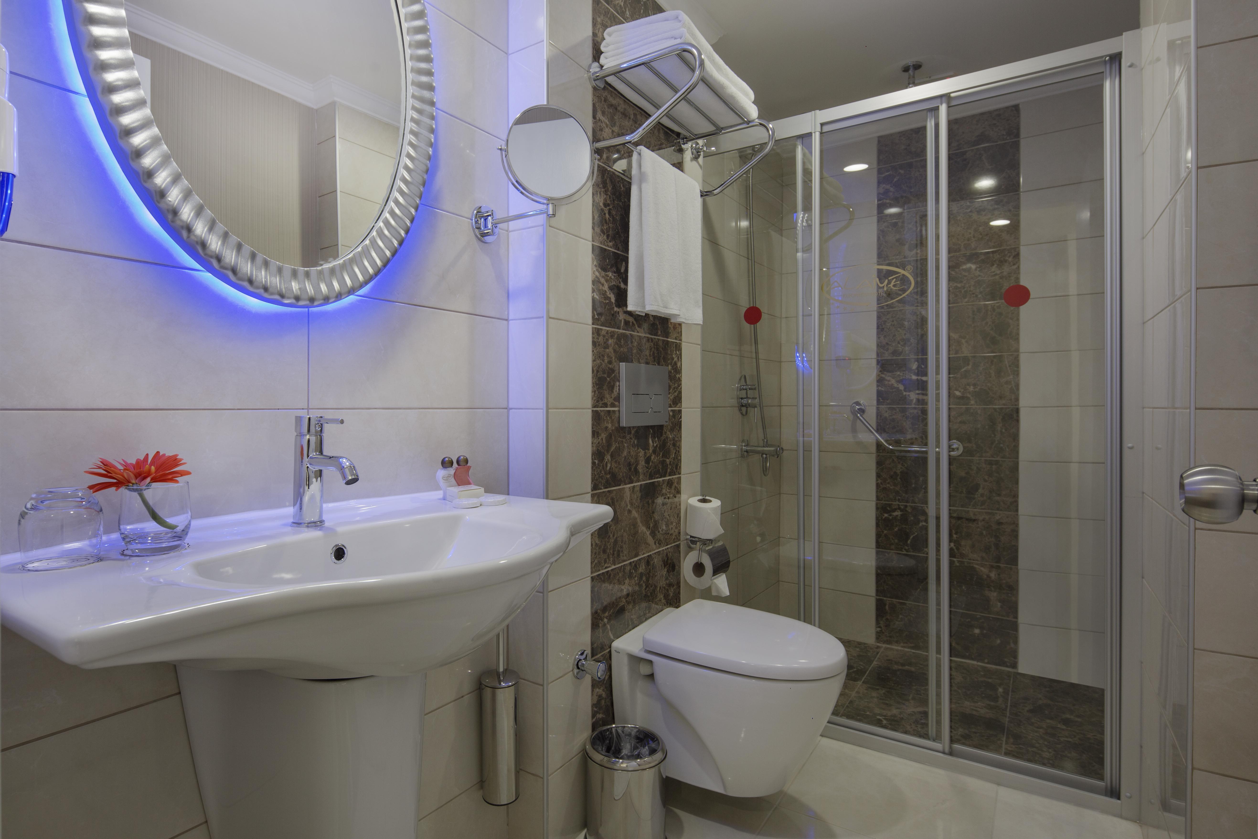 Alaiye Kleopatra Hotel อลันยา ภายนอก รูปภาพ