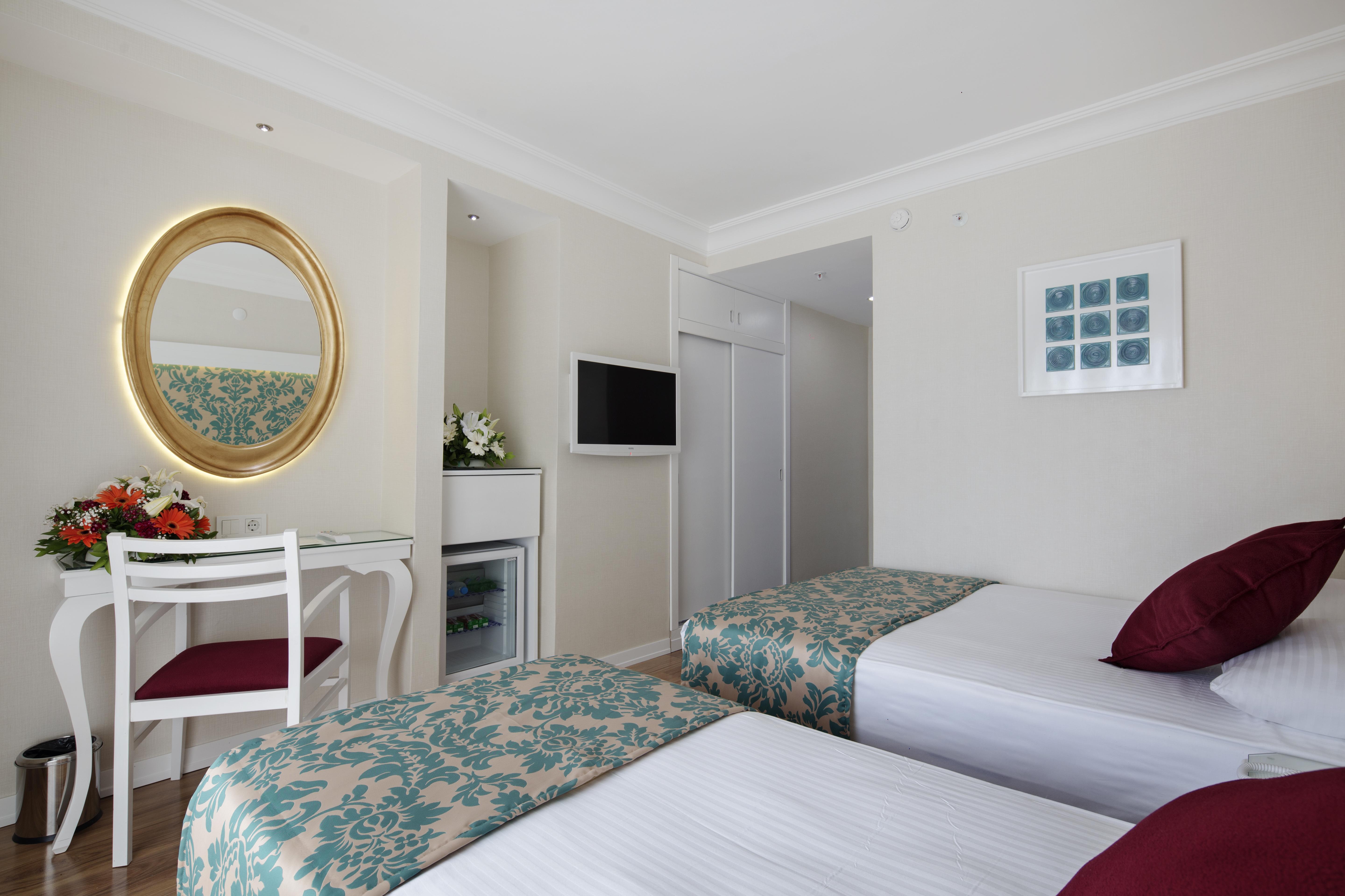 Alaiye Kleopatra Hotel อลันยา ภายนอก รูปภาพ