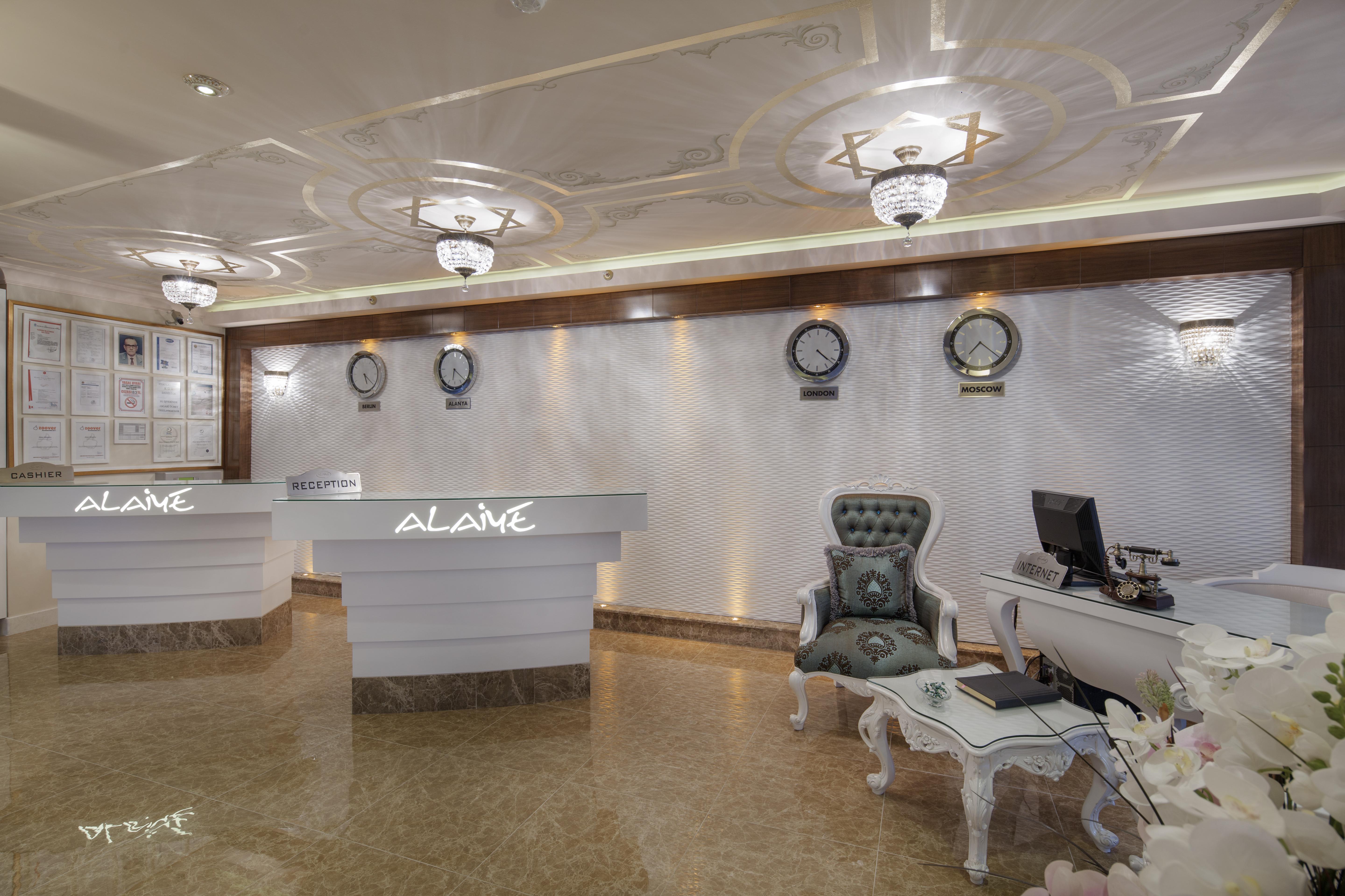 Alaiye Kleopatra Hotel อลันยา ภายนอก รูปภาพ