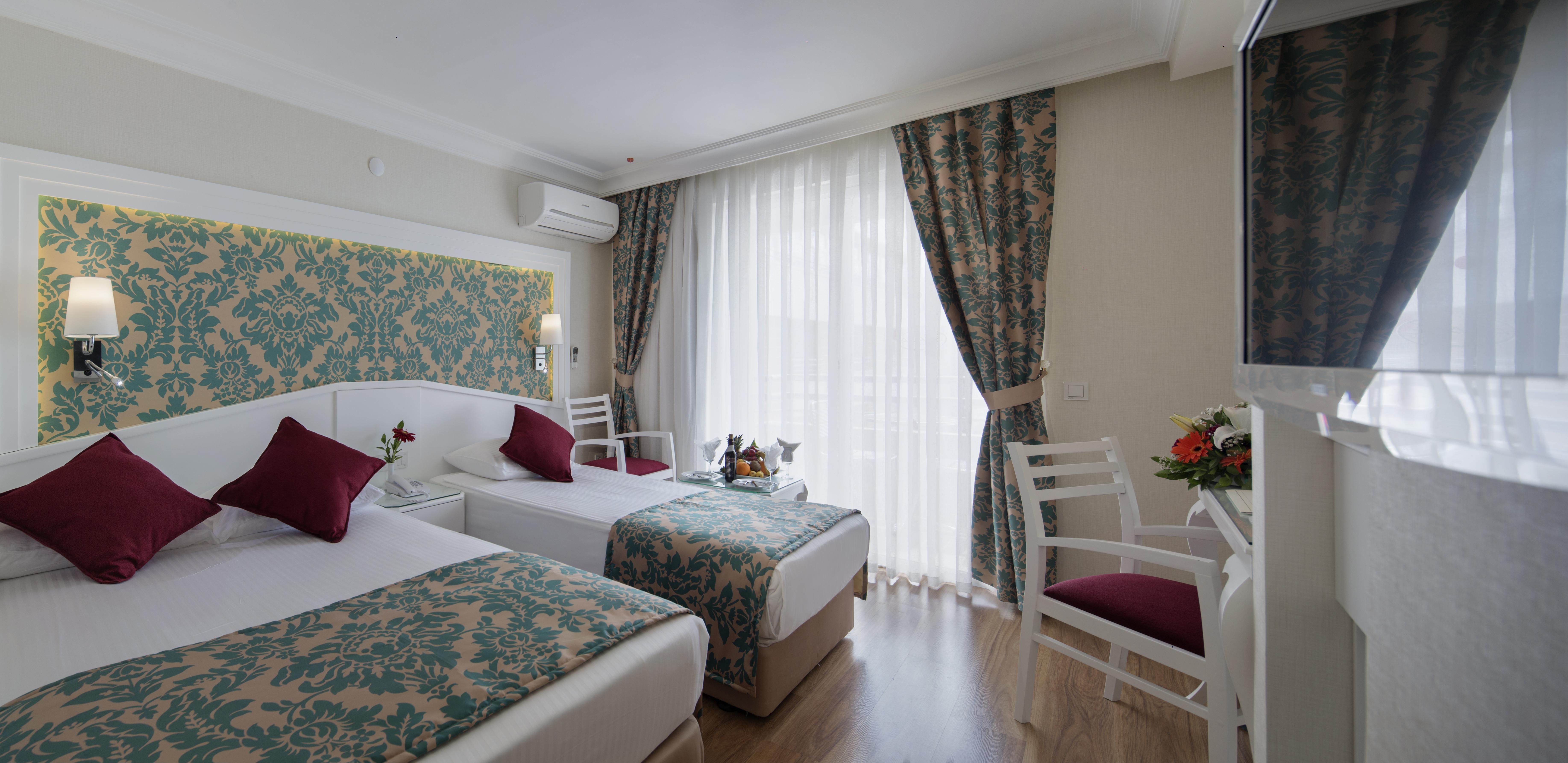 Alaiye Kleopatra Hotel อลันยา ภายนอก รูปภาพ