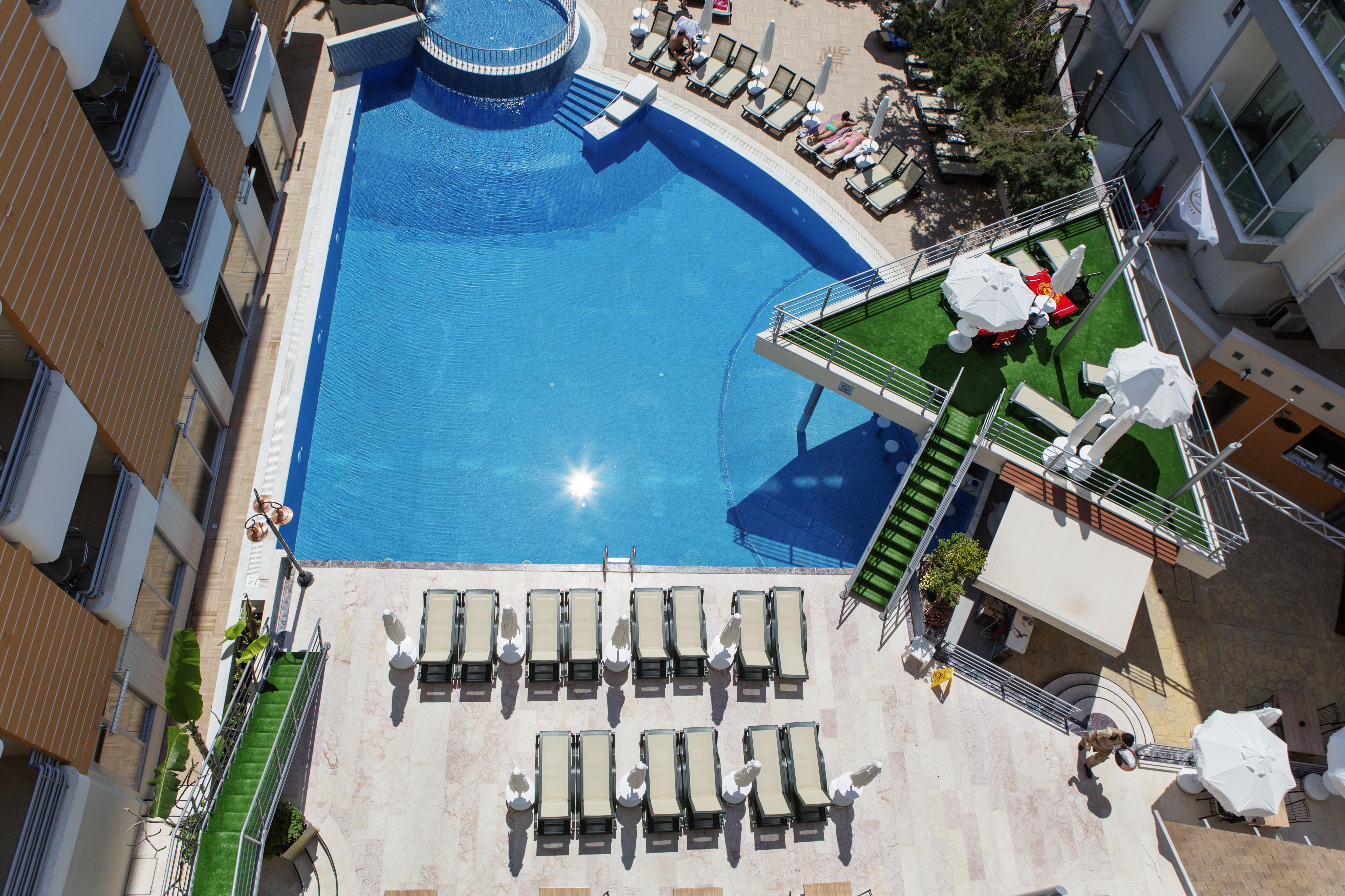 Alaiye Kleopatra Hotel อลันยา ภายนอก รูปภาพ